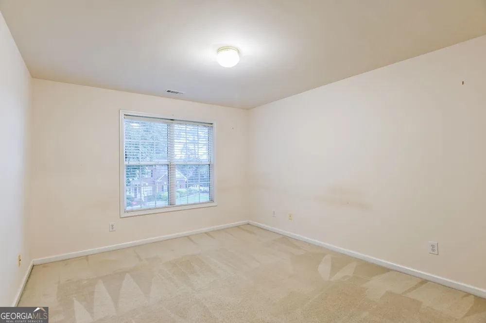 233 Thorn Berry Way Conyers, GA 30094