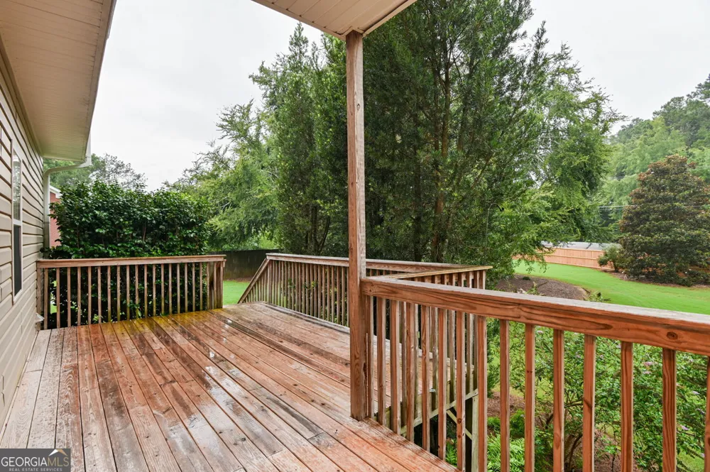 233 Thorn Berry Way Conyers, GA 30094