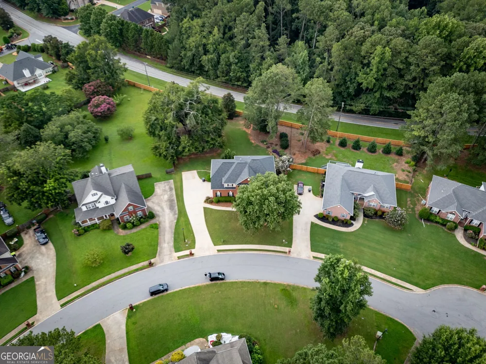 233 Thorn Berry Way Conyers, GA 30094