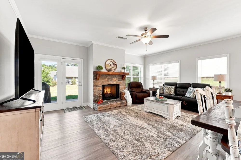 130 Heritage Pointe DR Villa Rica, GA 30180