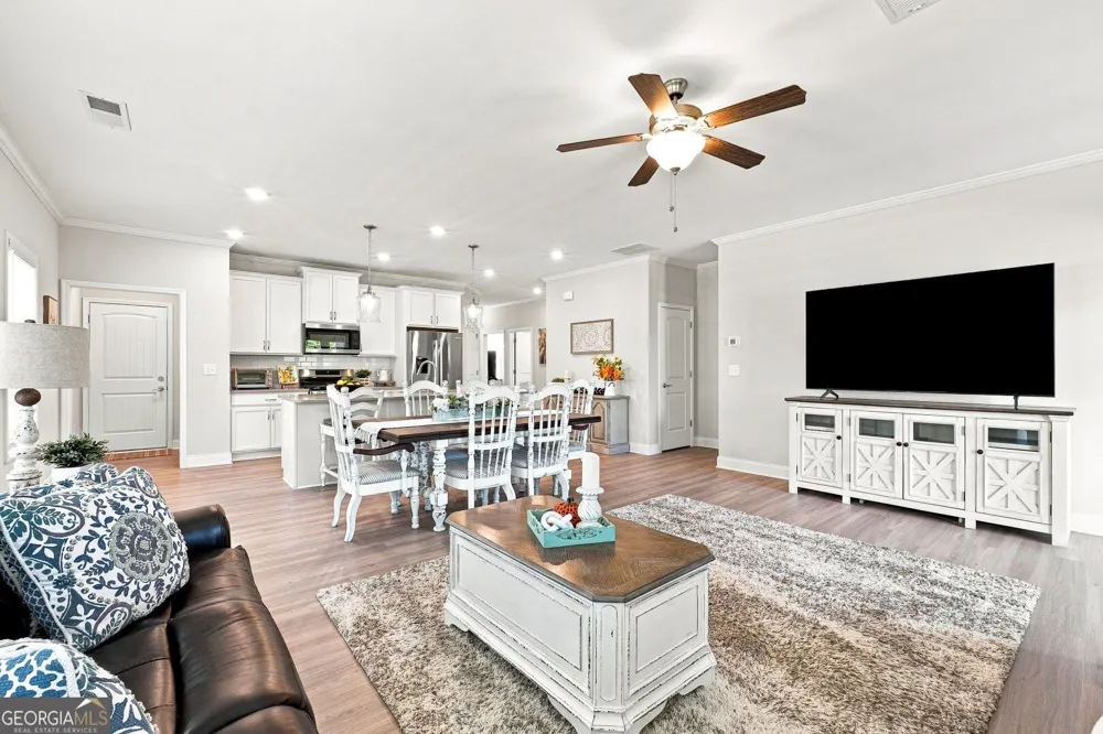 130 Heritage Pointe DR Villa Rica, GA 30180