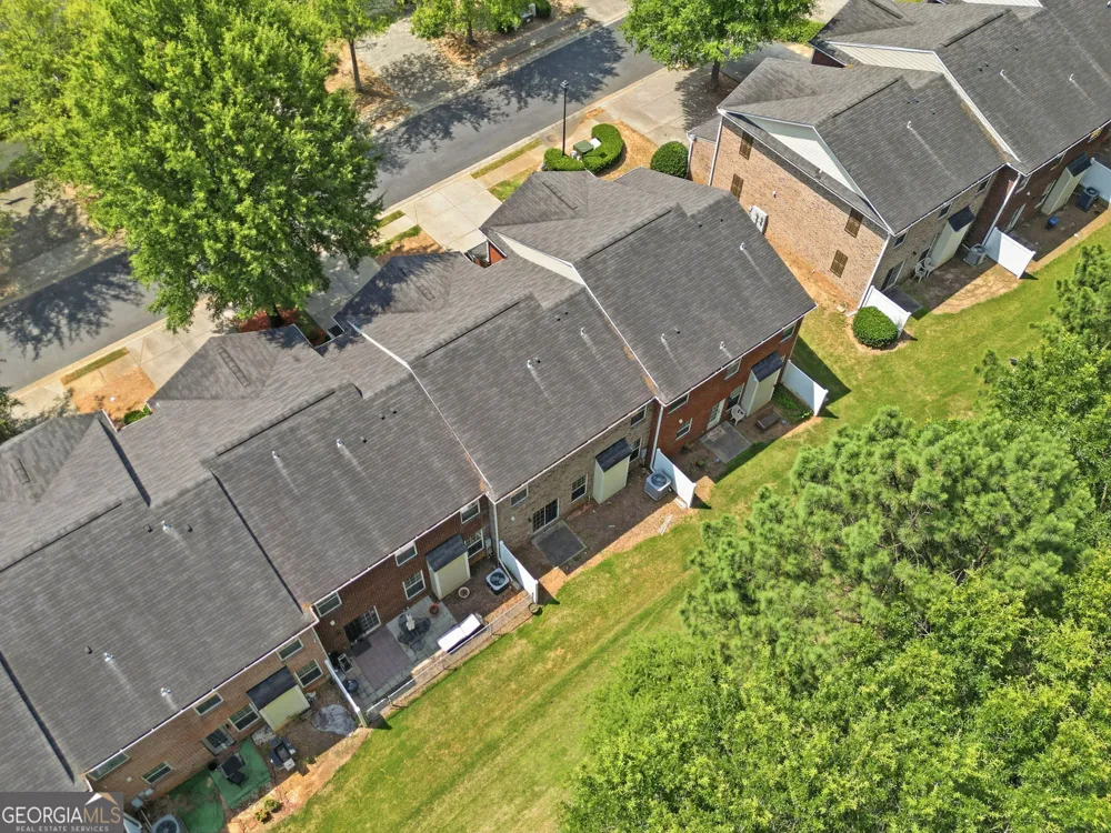 6147 Bellewood Ash LN Tucker, GA 30084