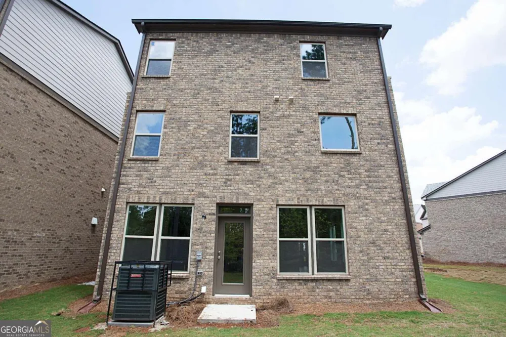4505 Almanor CIR Norcross, GA 30071