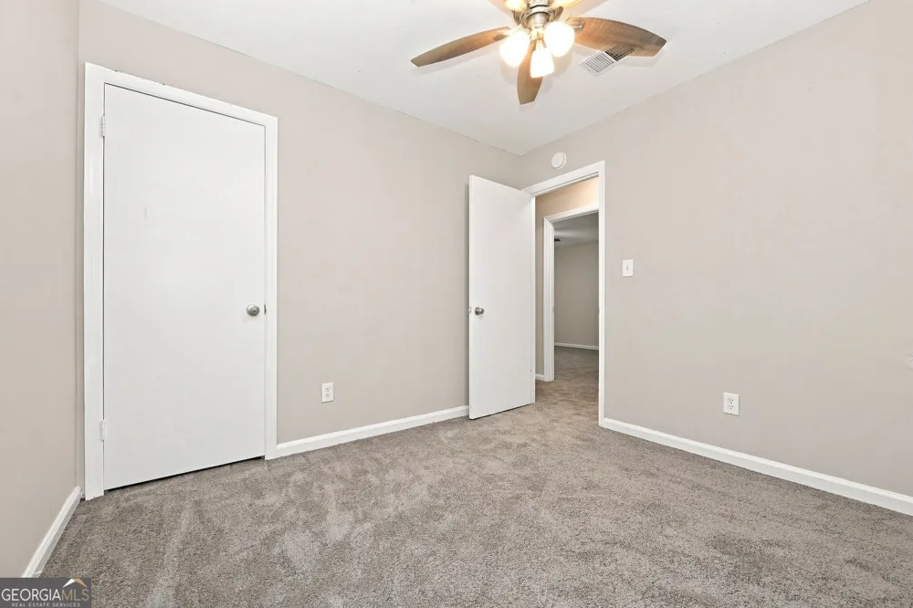 5327 Timor TRL Lithonia, GA 30038
