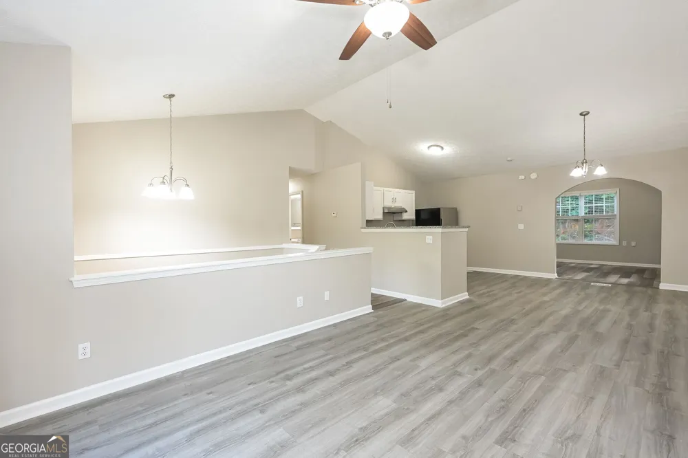 4139 Valley GLN Gainesville, GA 30507