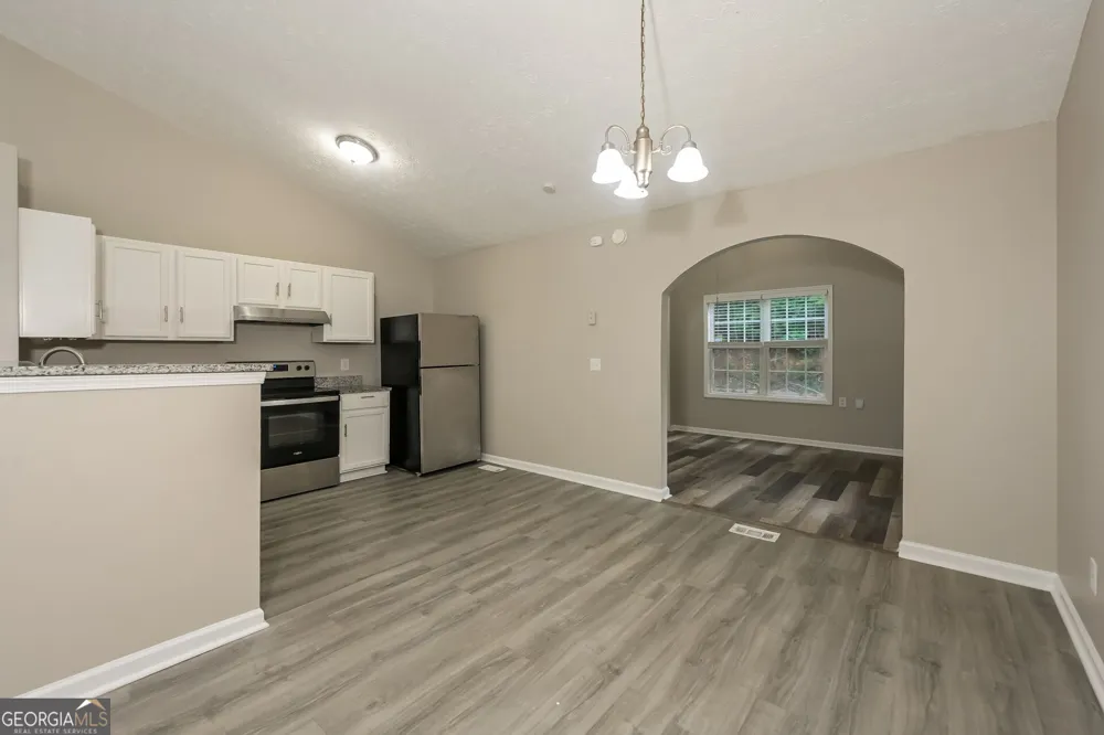 4139 Valley GLN Gainesville, GA 30507