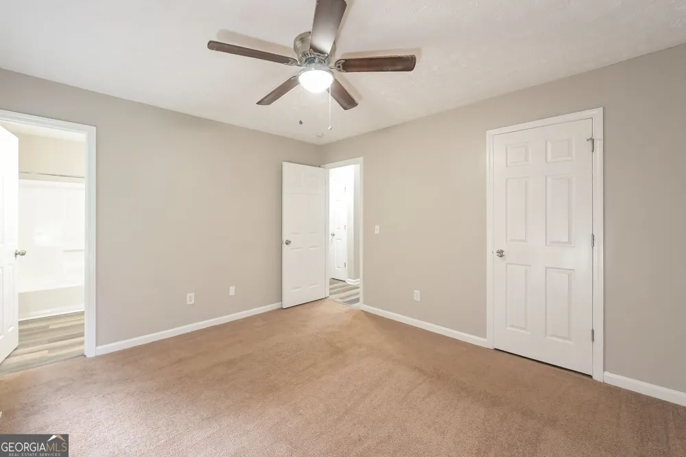 4139 Valley GLN Gainesville, GA 30507