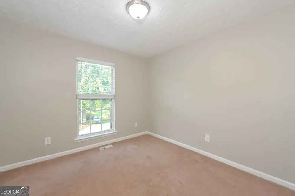 4139 Valley GLN Gainesville, GA 30507
