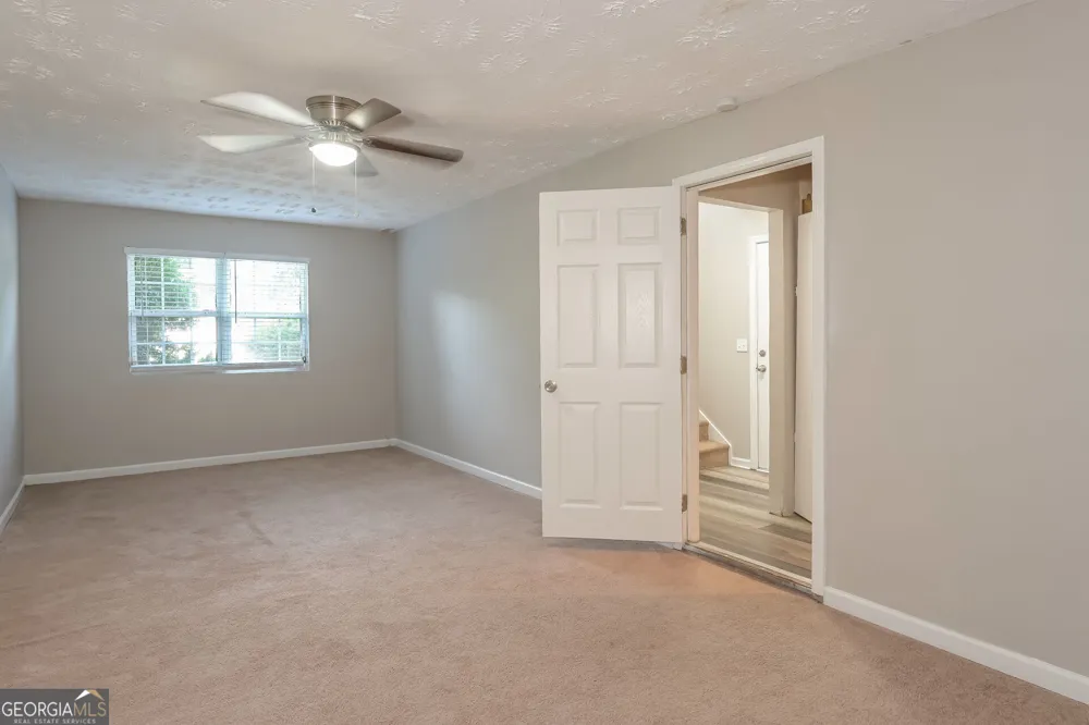 4139 Valley GLN Gainesville, GA 30507