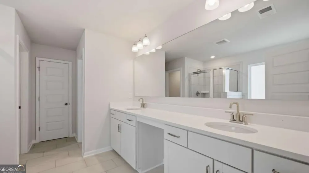 498 Beachview RD Hampton, GA 30228