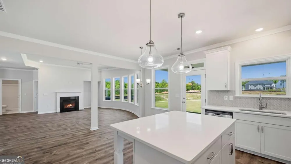 498 Beachview RD Hampton, GA 30228