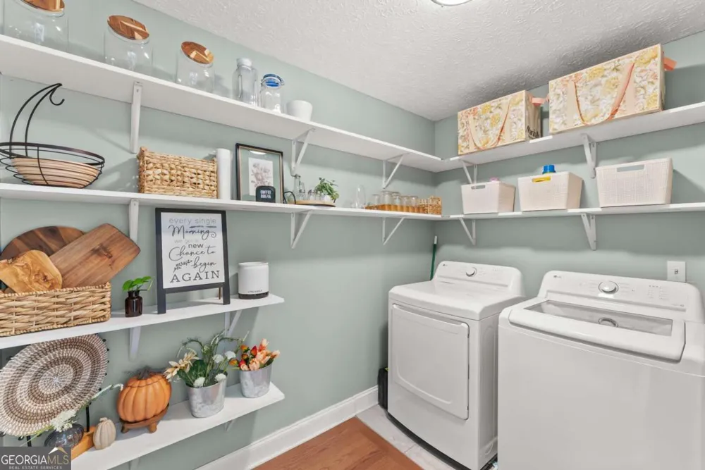 3448 Point View CIR Gainesville, GA 30506