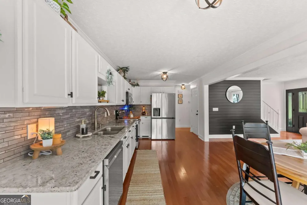 3448 Point View CIR Gainesville, GA 30506