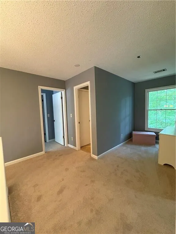 3728 Spring Leaf LN Acworth, GA 30101