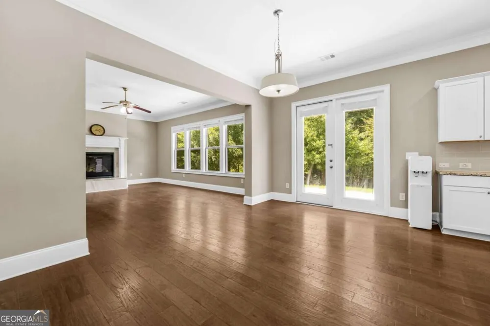 3760 Kentwood CT Suwanee, GA 30024