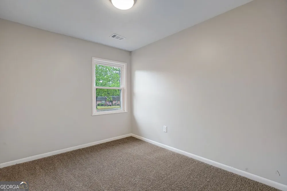 185 Berry DR Athens, GA 30601
