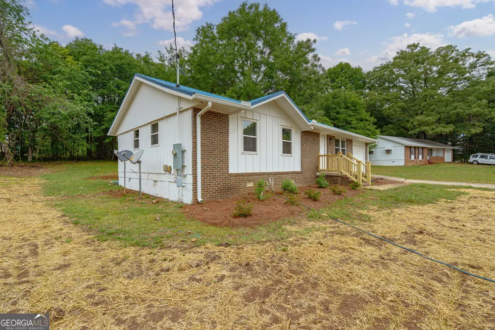 185 Berry DR Athens, GA 30601