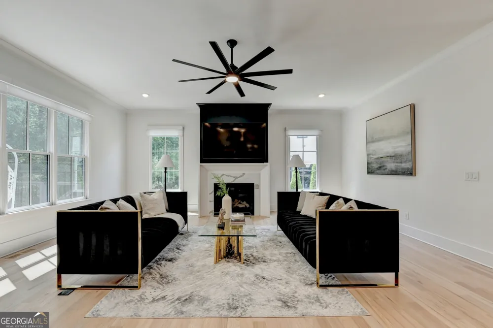 1370 Rumson LN Alpharetta, GA 30004