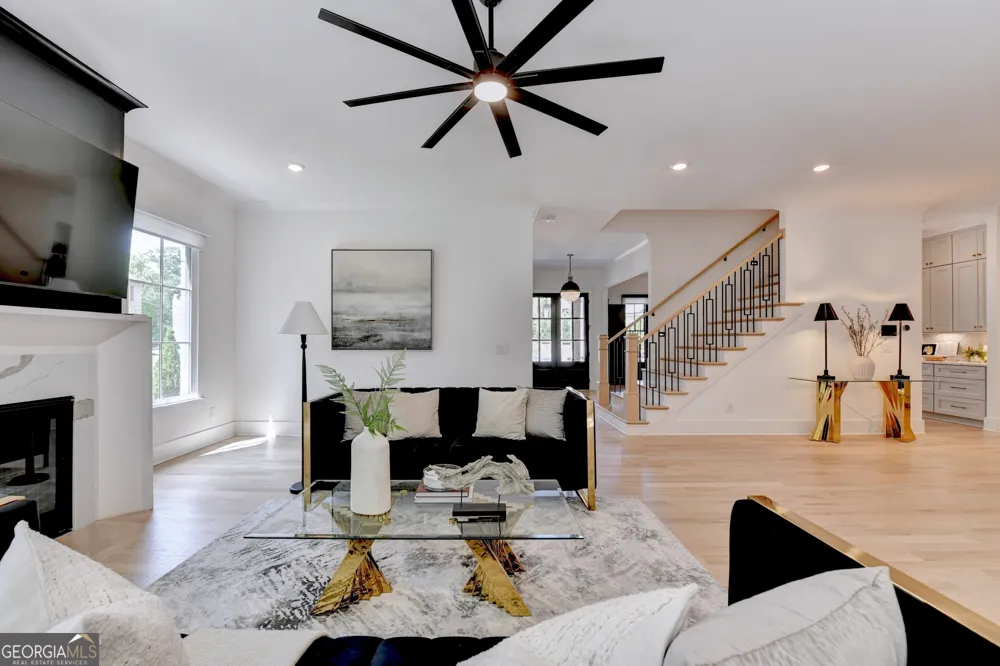 1370 Rumson LN Alpharetta, GA 30004