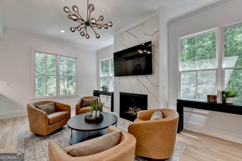 1370 Rumson LN Alpharetta, GA 30004