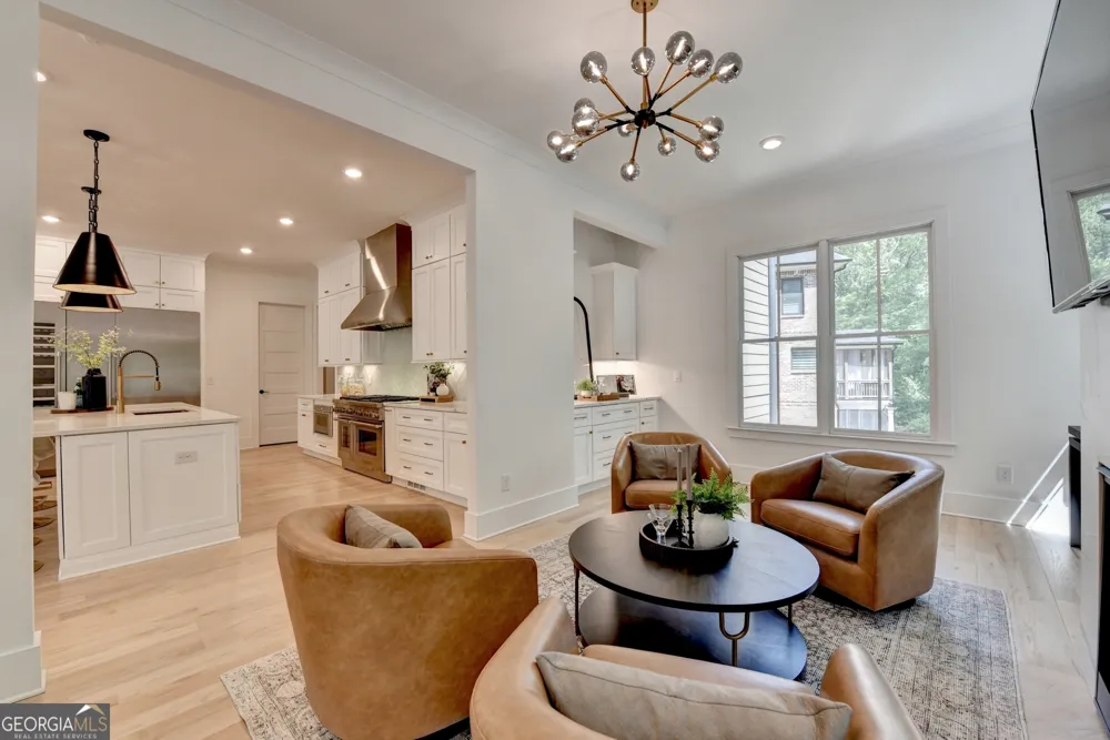 1370 Rumson LN Alpharetta, GA 30004