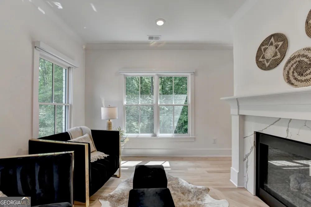 1370 Rumson LN Alpharetta, GA 30004