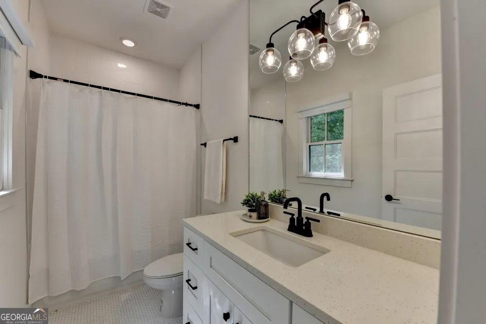 1370 Rumson LN Alpharetta, GA 30004