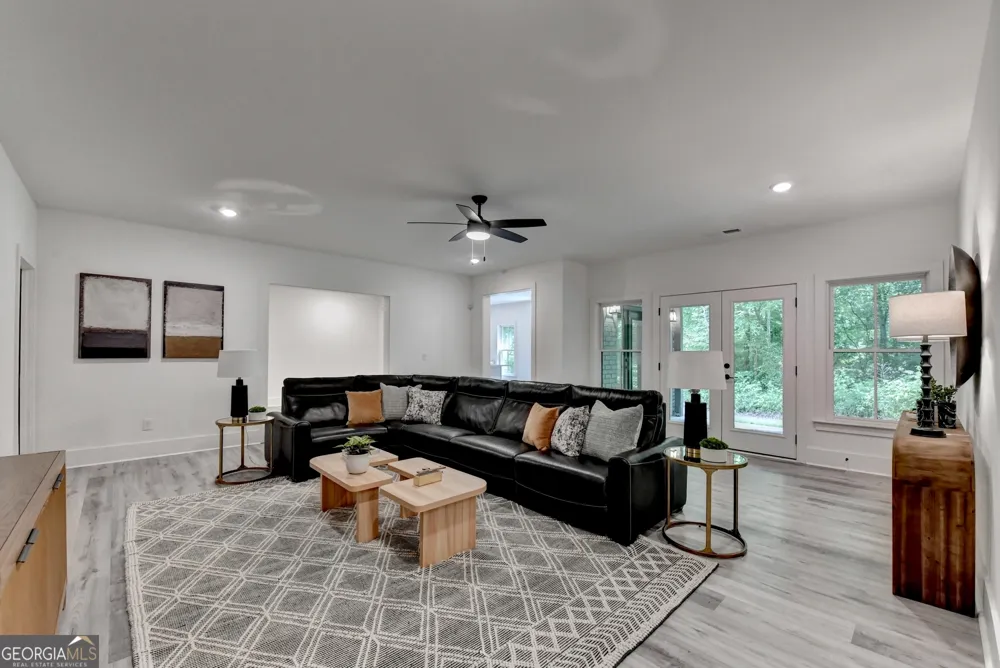 1370 Rumson LN Alpharetta, GA 30004