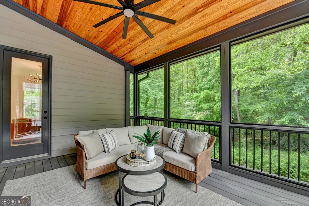 1370 Rumson LN Alpharetta, GA 30004