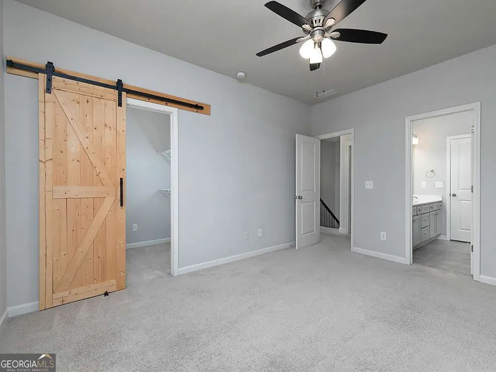 191 Still Pine BND Smyrna, GA 30082