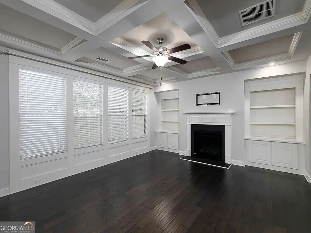 191 Still Pine BND Smyrna, GA 30082