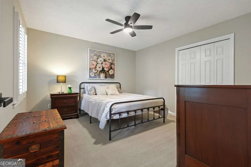 575 Teresa LN Canton, GA 30115