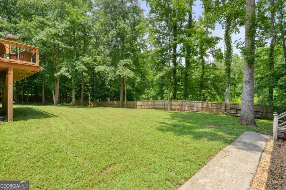 575 Teresa LN Canton, GA 30115