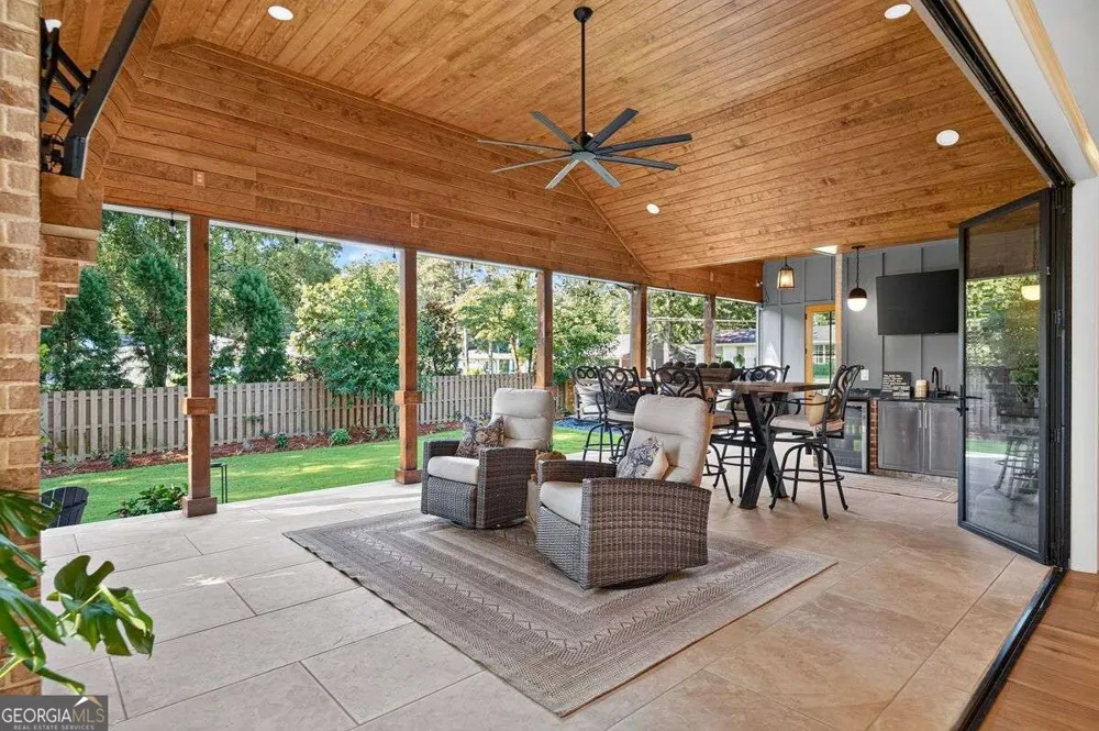 244 Brooke DR Alpharetta, GA 30009