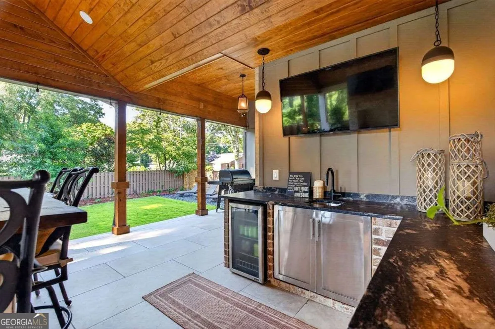 244 Brooke DR Alpharetta, GA 30009