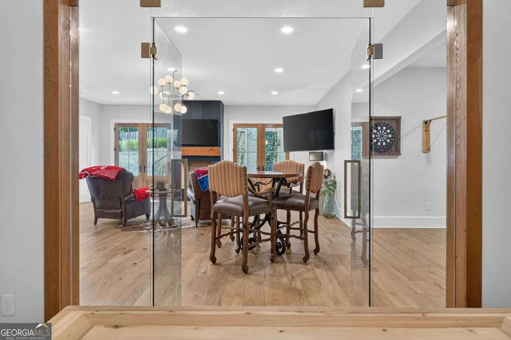 244 Brooke DR Alpharetta, GA 30009