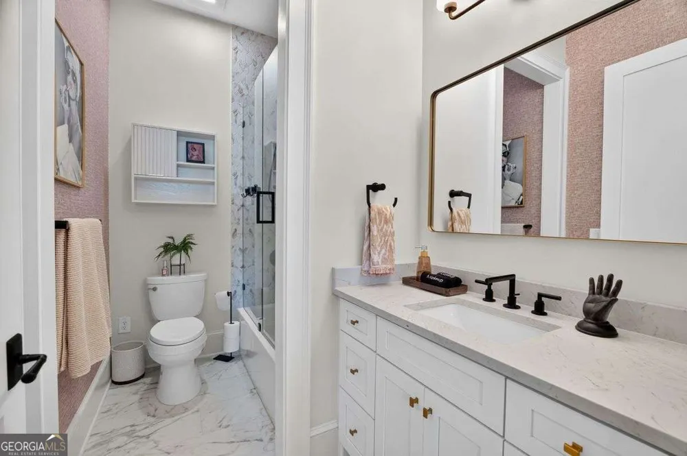 244 Brooke DR Alpharetta, GA 30009