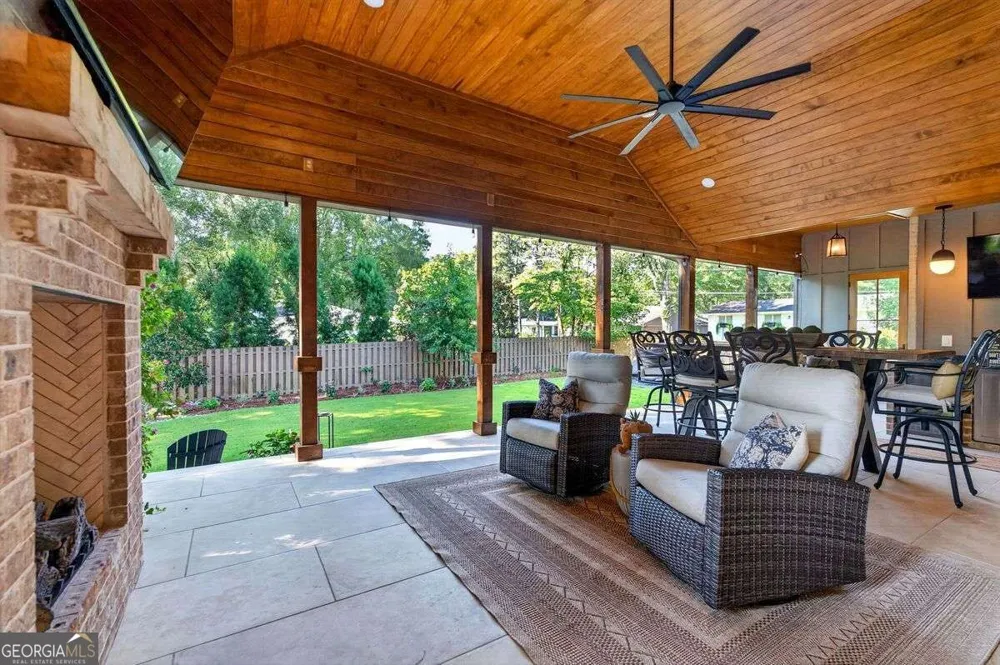 244 Brooke DR Alpharetta, GA 30009