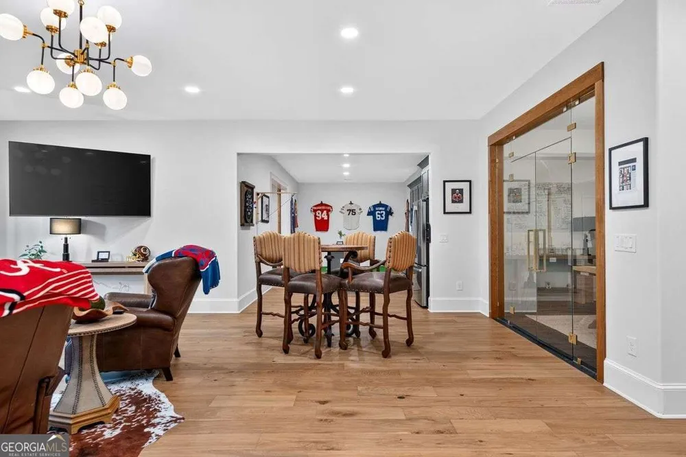 244 Brooke DR Alpharetta, GA 30009
