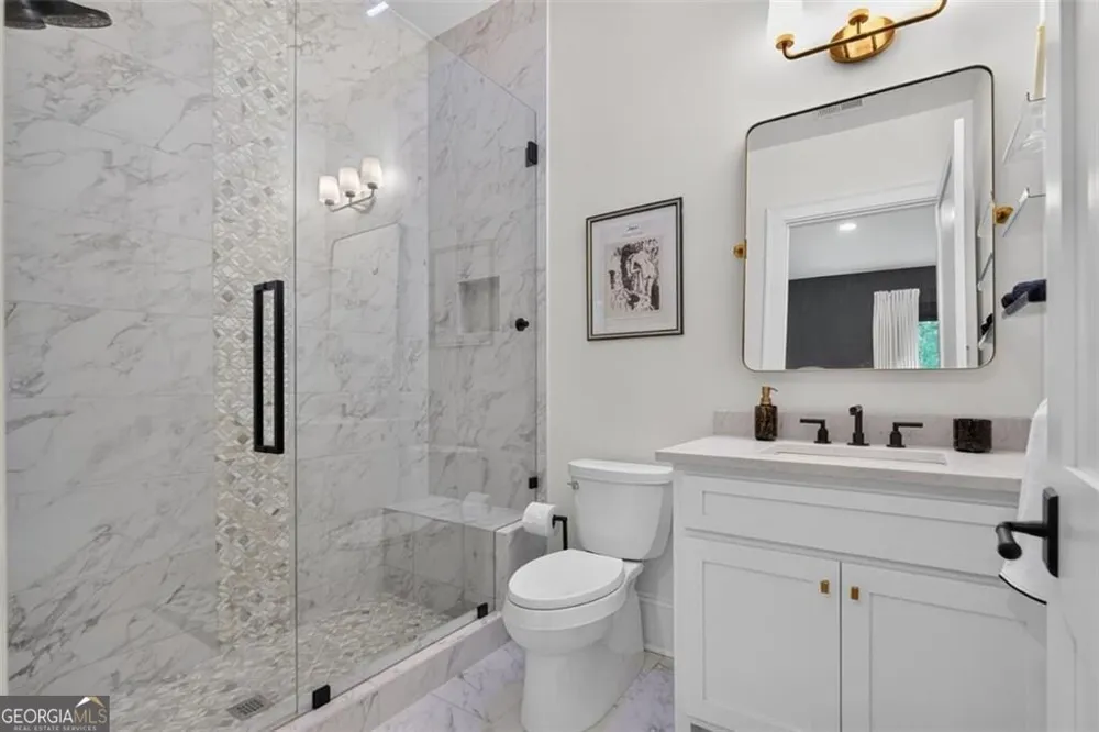 244 Brooke DR Alpharetta, GA 30009