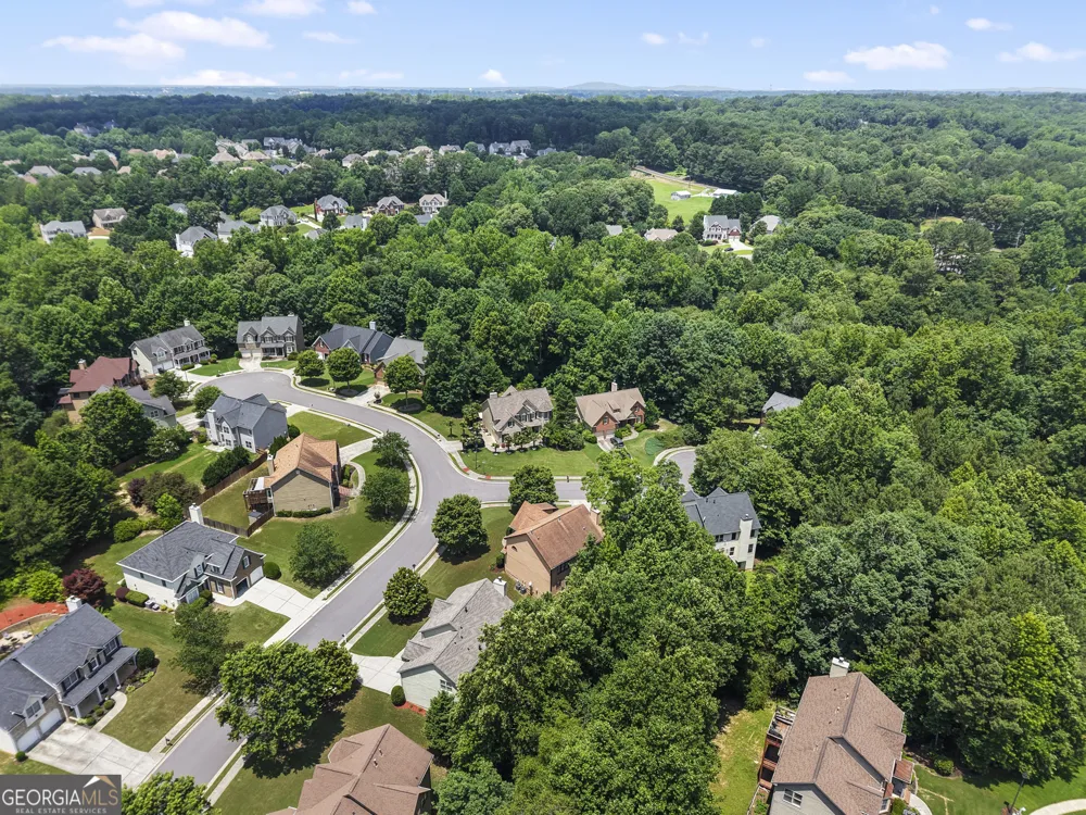 2753 Blue Moon DR Buford, GA 30519