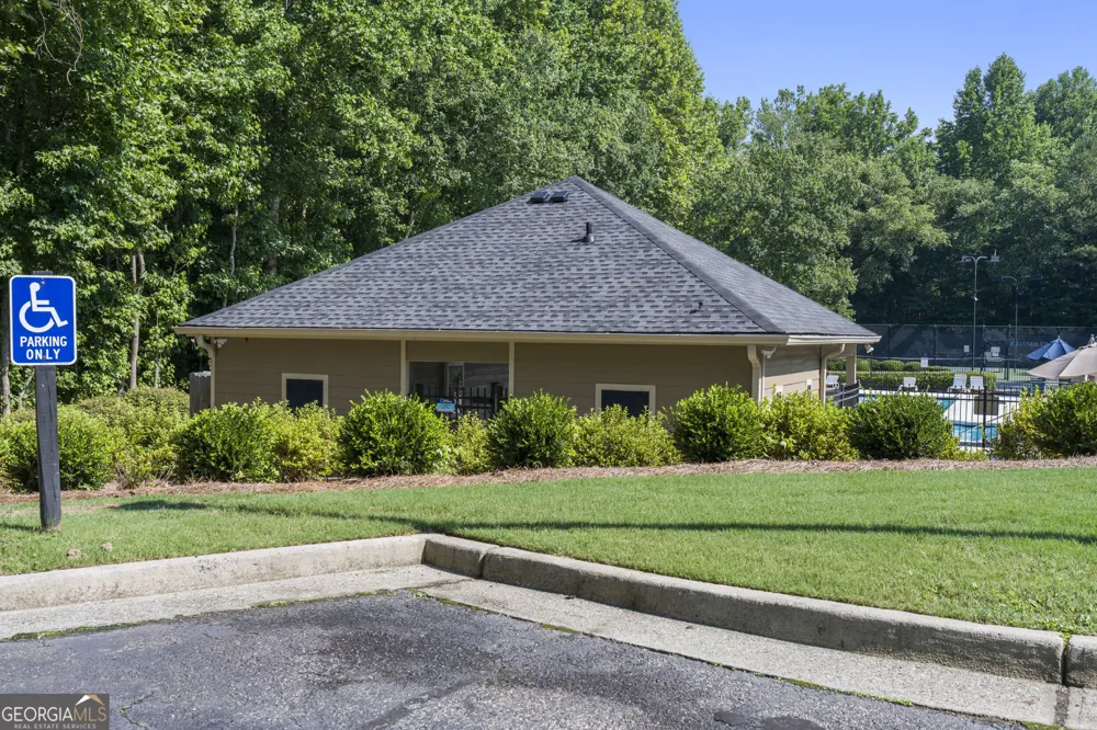 2753 Blue Moon DR Buford, GA 30519