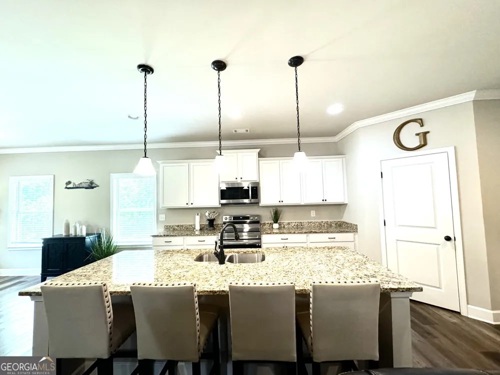 5848 Ridgedale CT Gainesville, GA 30506