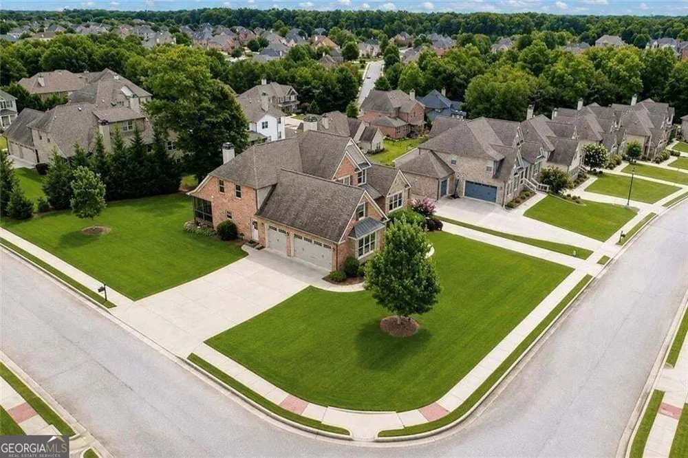 878 Heritage Lake Way Grayson, GA 30017
