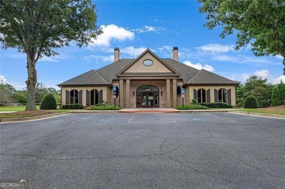 878 Heritage Lake Way Grayson, GA 30017
