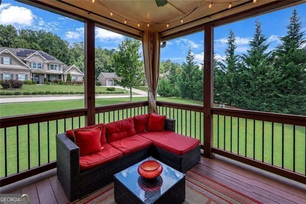 878 Heritage Lake Way Grayson, GA 30017