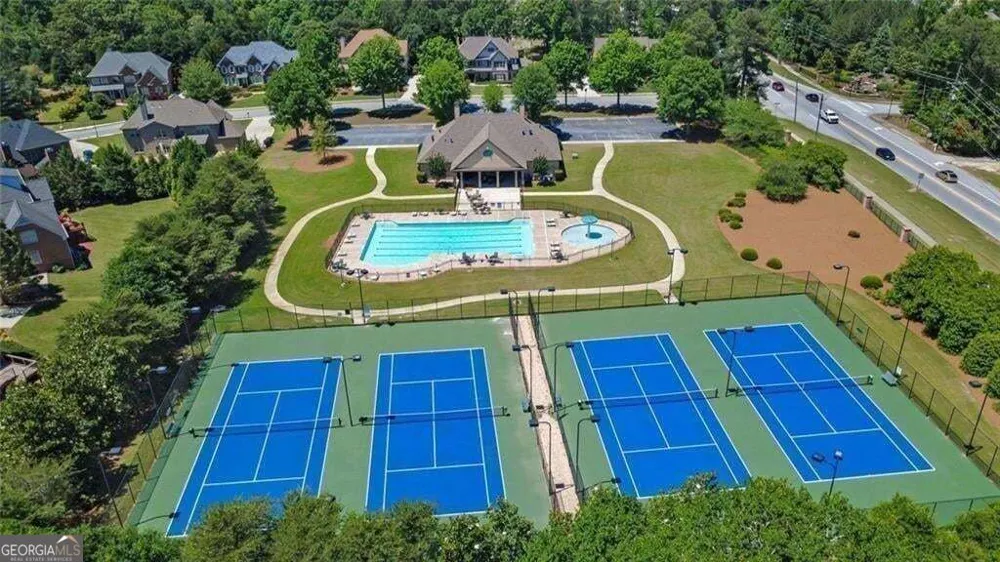 878 Heritage Lake Way Grayson, GA 30017