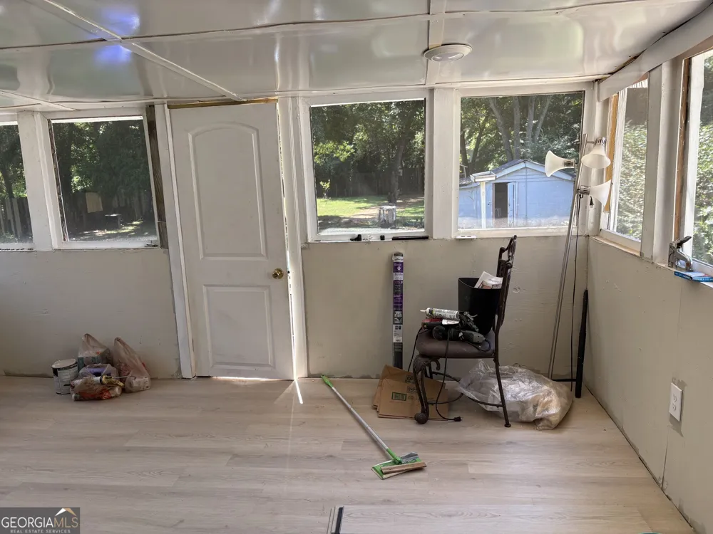 309 Glen Iris DR Monroe, GA 30655