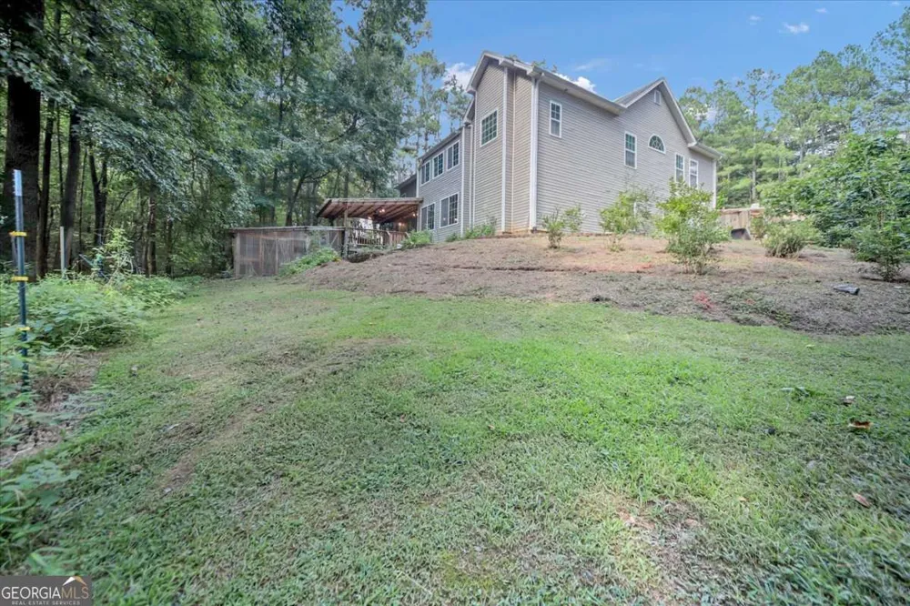 59 Rocky CIR NE White, GA 30184