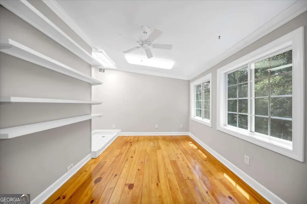 59 Rocky CIR NE White, GA 30184